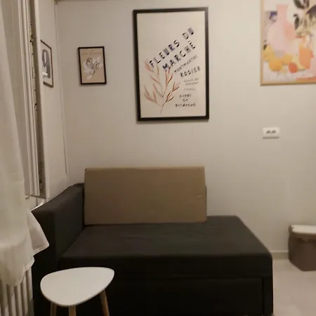 Centrocentro With Balcony Διαμέρισμα Νόβι Σαντ